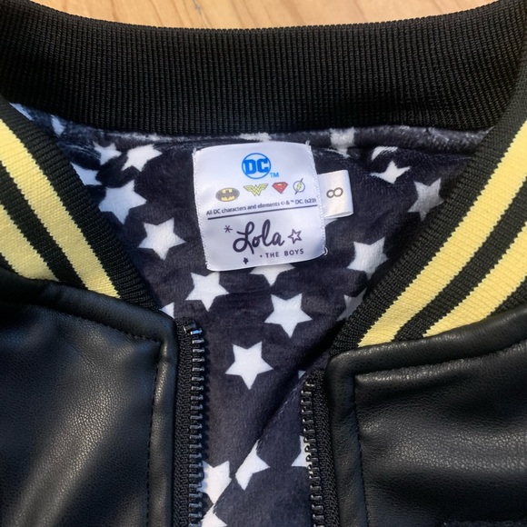 Batman Patched Leather Jacket. Boys size 8. New with tags! - Picture 4 of 11